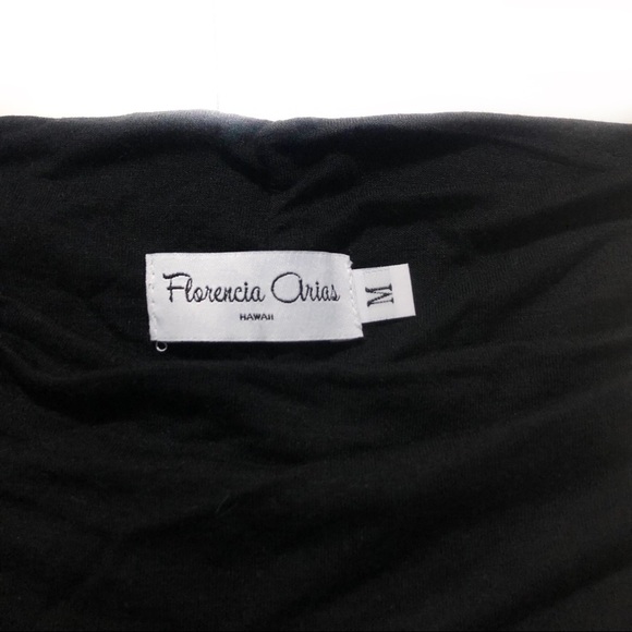 Florencia Arias Hawaii Black Shorts Medium - Picture 2 of 3